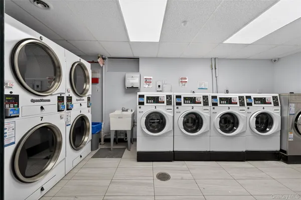 $525,000 | 8385 116th Street, Unit 4L | Kew Gardens