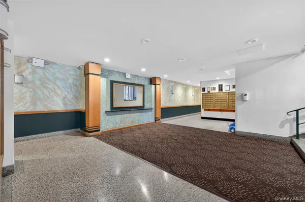 $525,000 | 8385 116th Street, Unit 4L | Kew Gardens