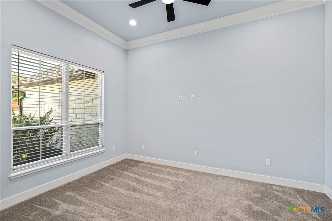 1606 Alta Vista Loop Temple, TX 76502 - Photo 20 of 48 a view of an empty room with a window