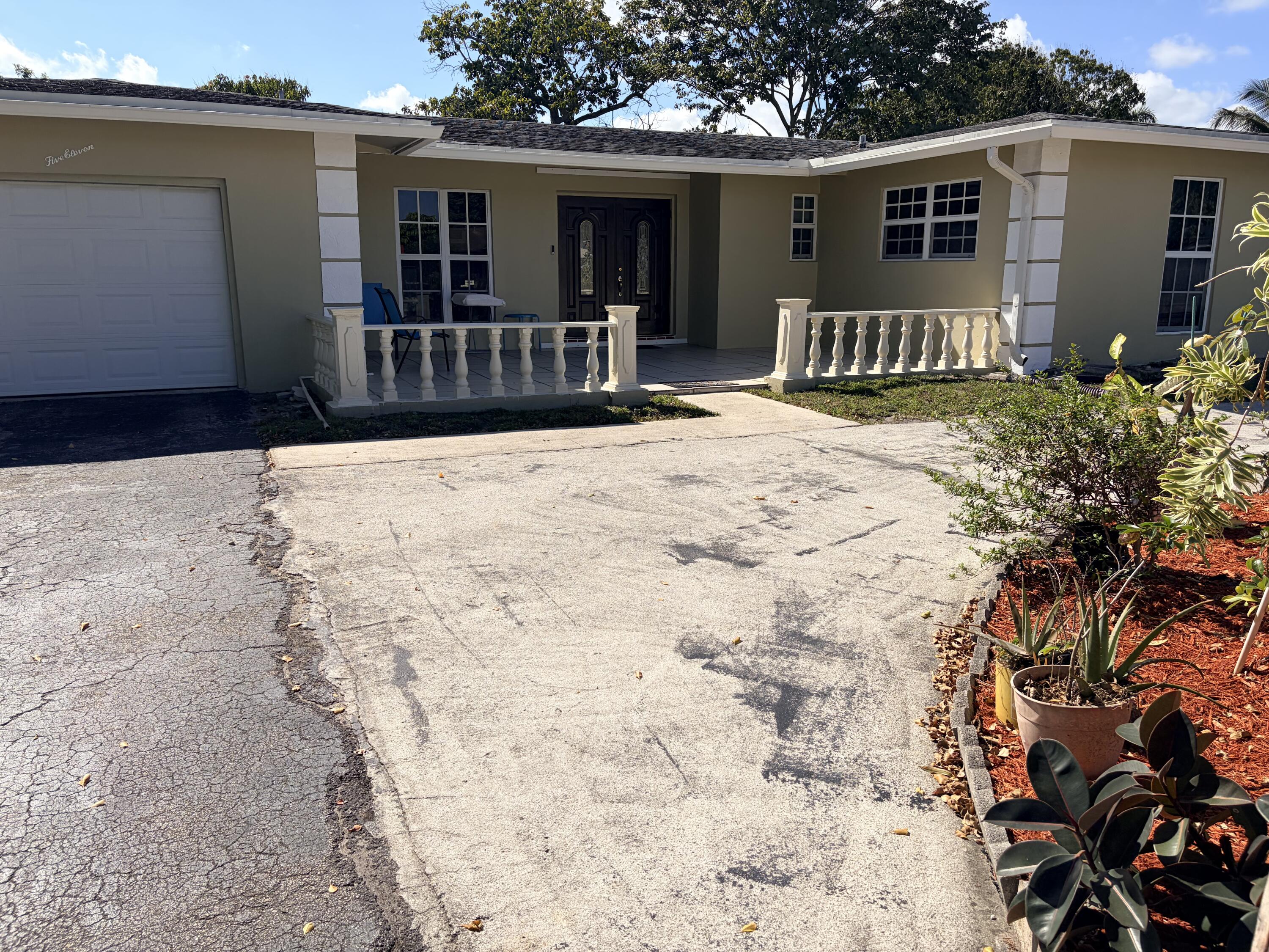511 Southwest 63rd Terrace Margate, FL 33068 - Photo 38 of 39 A0344410-C59B-4B4E-925B-6CC950A87A9F