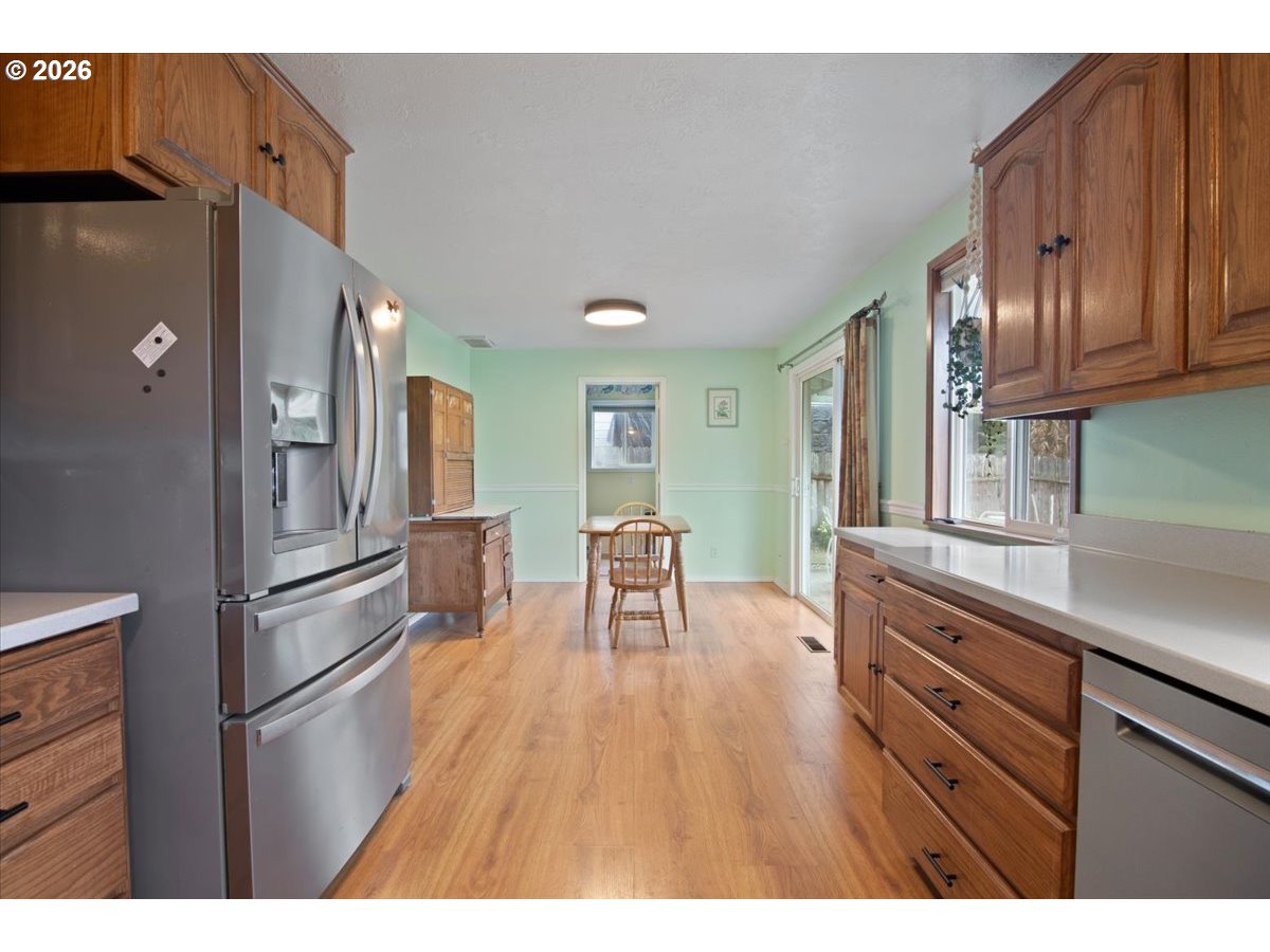 247 Cedar Street Lyons, OR 97358 - Photo 13 of 35