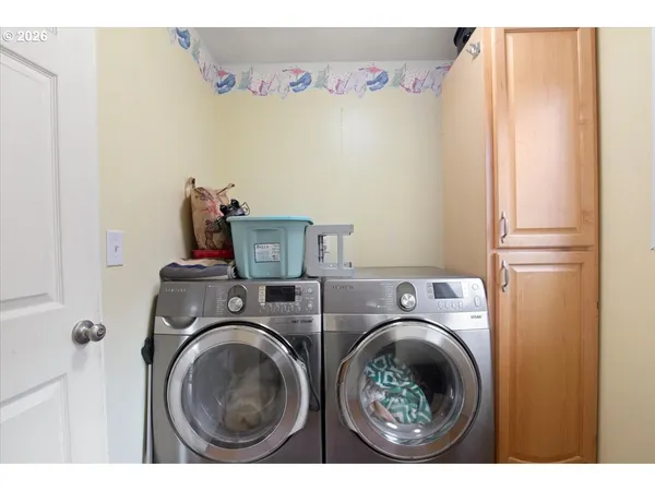 $449,900 | 247 Cedar Street, Lyons, OR 97358