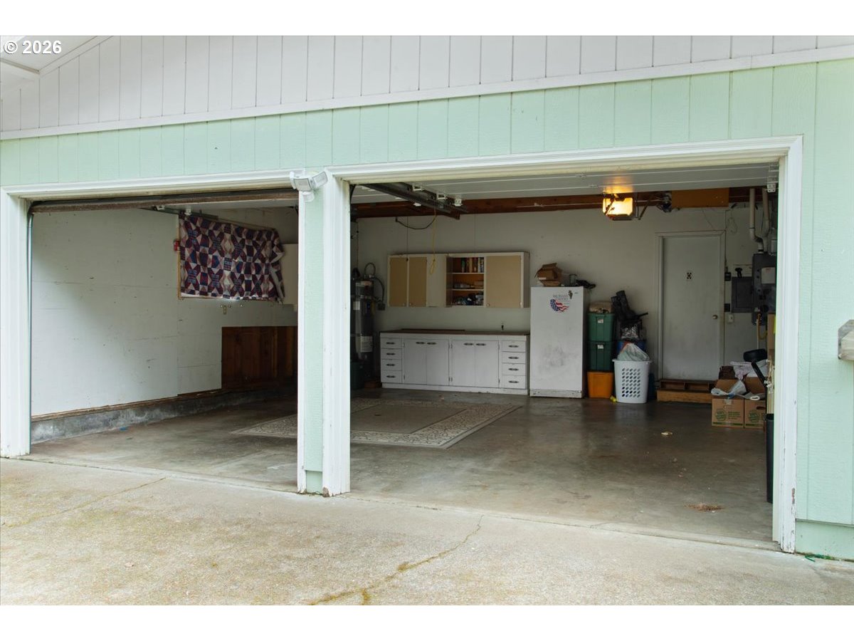 247 Cedar Street Lyons, OR 97358 - Photo 29 of 35