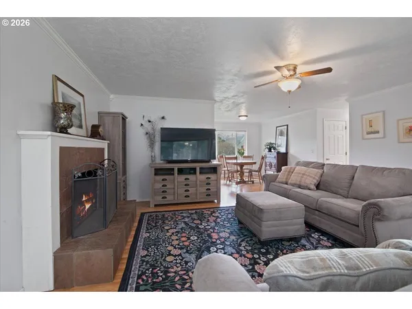 $449,900 | 247 Cedar Street, Lyons, OR 97358