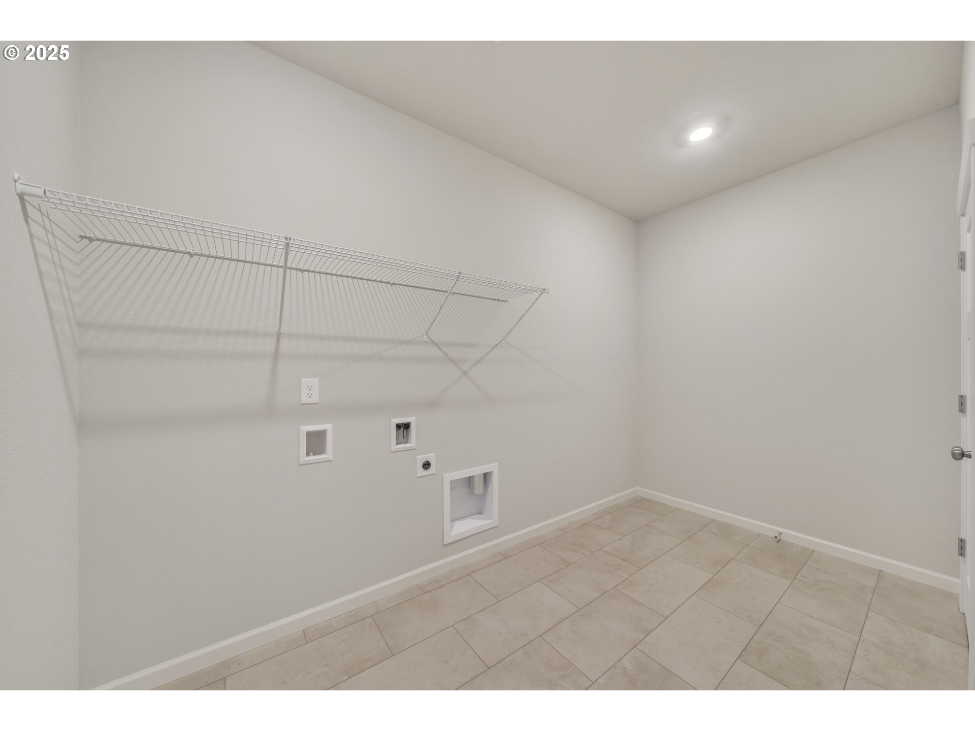 Undisclosed Address Albany, OR 97322 - Photo 38 of 42 a view of an empty room