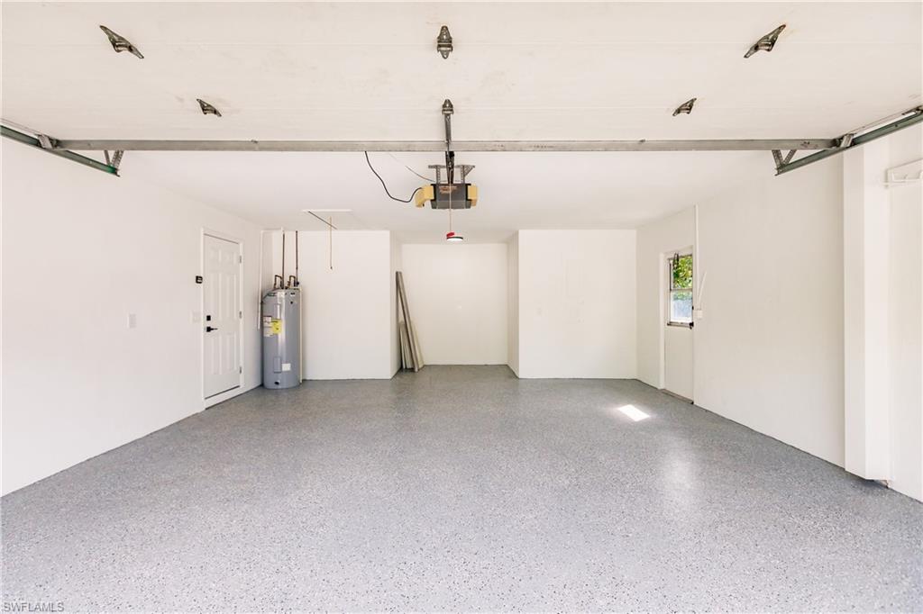 362 Pinehurst Circle Naples, FL 34113 - Photo 37 of 50 a view of a partially built in the hallway