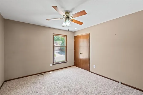 $229,900 | 816 Kristen Street, Cameron, MO 64429