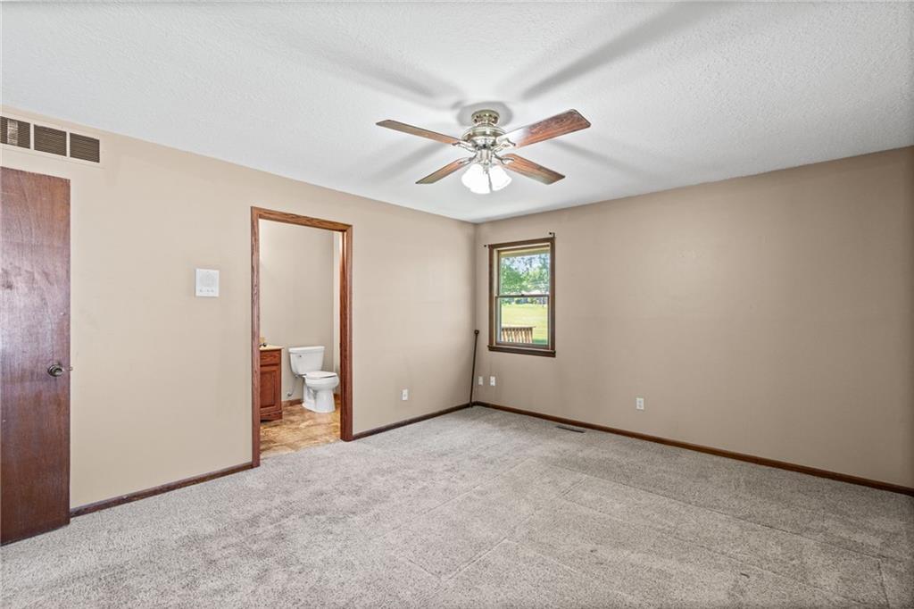816 Kristen Street Cameron, MO 64429 - Photo 19 of 31