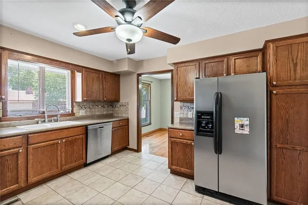 $229,900 | 816 Kristen Street, Cameron, MO 64429
