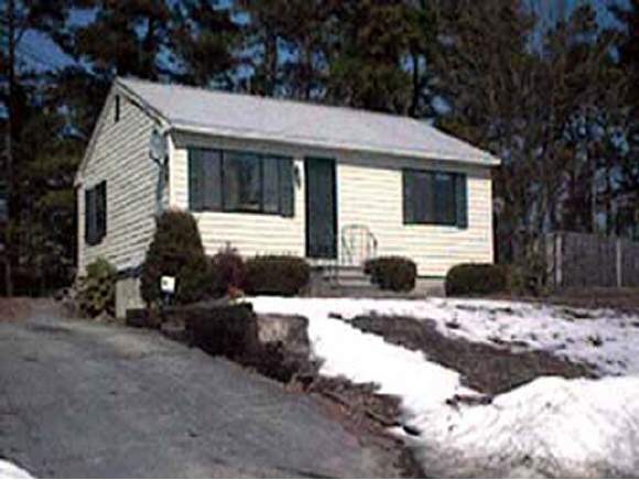 16 Hassel Brook Road Nashua, NH 03060 - Photo 1 of 3
