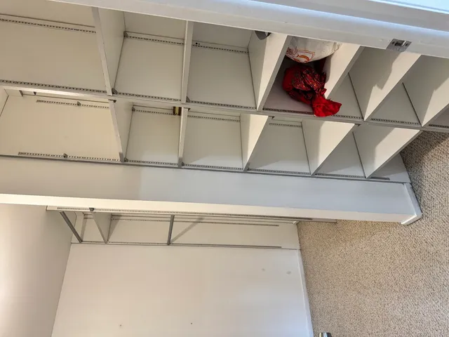 $194,000 | 614 Tralee Court, Unit 2C, Schaumburg, IL 60193