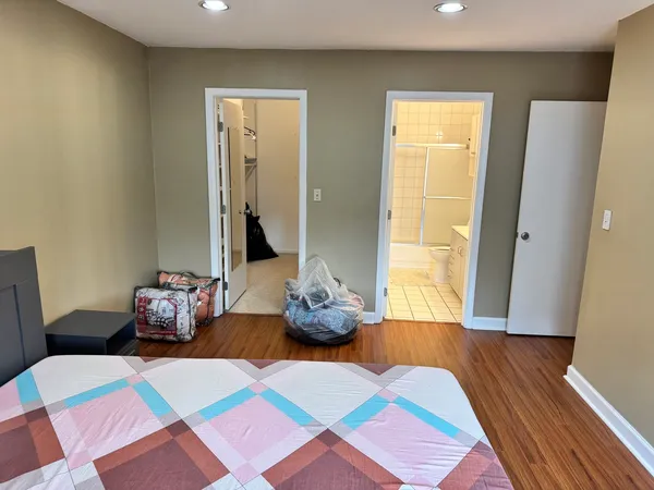 $185,000 | 614 Tralee Court, Unit 2C, Schaumburg, IL 60193
