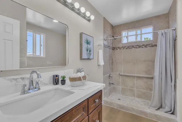 $699,900 | 545 Ballantyne Street, El Cajon, CA 92020