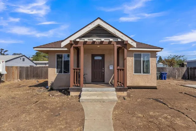 $699,900 | 545 Ballantyne Street, El Cajon, CA 92020