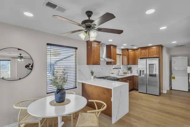 $699,900 | 545 Ballantyne Street, El Cajon, CA 92020