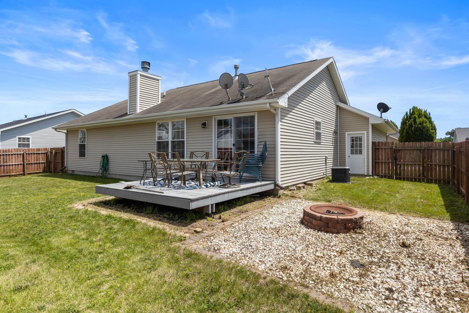 602 Wingstem Drive St. Joseph, IL 61873 - Photo 5 of 24