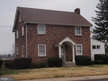 1265 Colebrook Road Lebanon, PA 17042 - Photo 1 of 11 Front of House