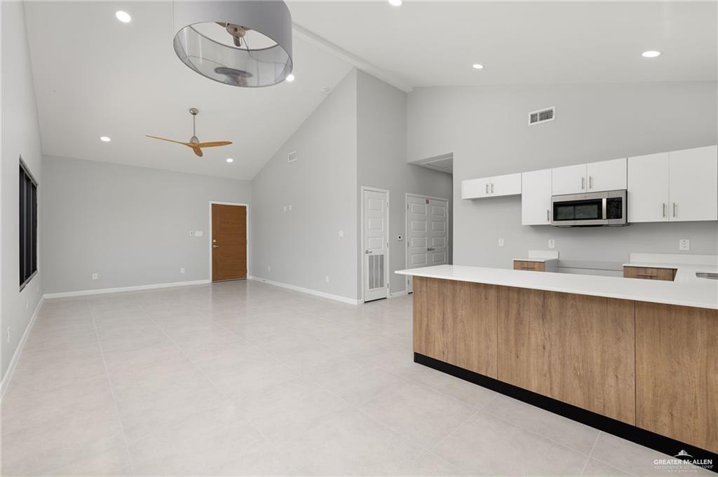 2705 Woodpecker Road, Unit 2 Weslaco, TX 78596 - Photo 7 of 18