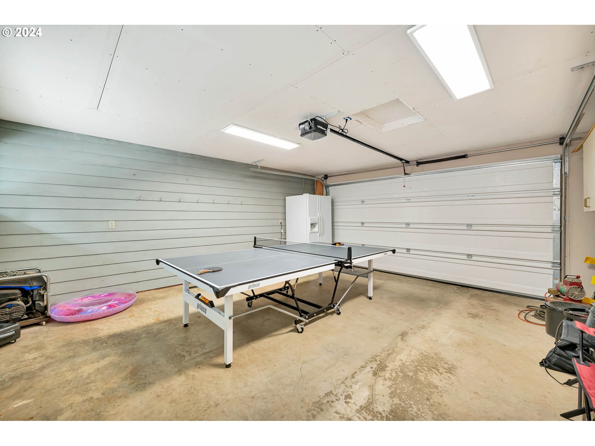 5378 Buckskin Bob Road Florence, OR 97439 - Photo 40 of 46 a room with gym equipment