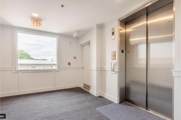 $3,950 | 200 Manufacturers Road, Unit 713, Chattanooga, TN 37405