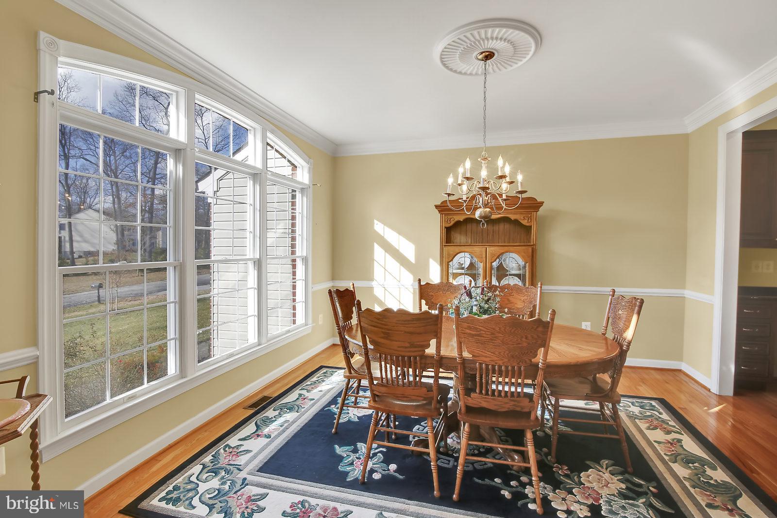 1714 Perry Cove Road Pasadena, MD 21122 - Photo 4 of 45 Dining Room