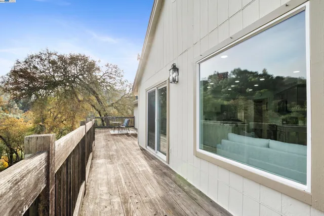 $675,000 | 1239 Steele Canyon Road, Napa, CA 94558