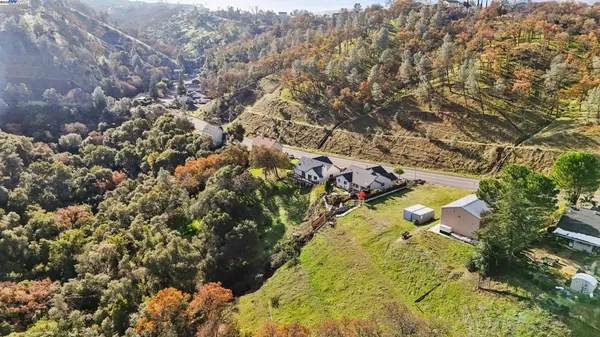 $650,000 | 1239 Steele Canyon Road, Napa, CA 94558