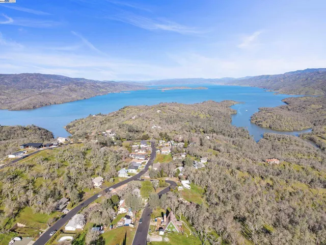 $675,000 | 1239 Steele Canyon Road, Napa, CA 94558