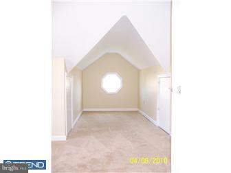 248 Upland Road Brookhaven, PA 19015 - Photo 8 of 10 Gallery Image 8