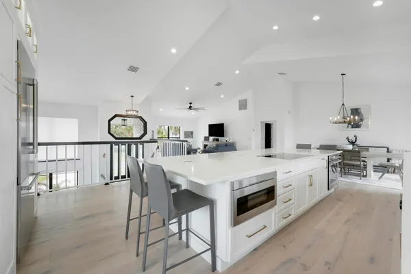 $2,895,000 | 4290 Southeast Whiticar Way, Stuart, FL 34997