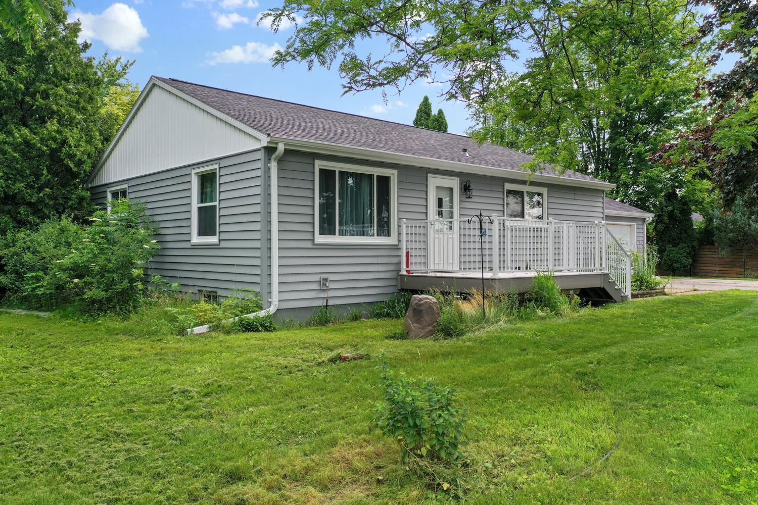W2792 County Rd JJ Kaukauna, WI 54130 - Photo 1 of 37