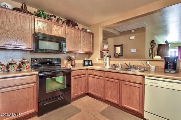 $2,200 | 16223 West Boca Raton Road, Surprise, AZ 85379