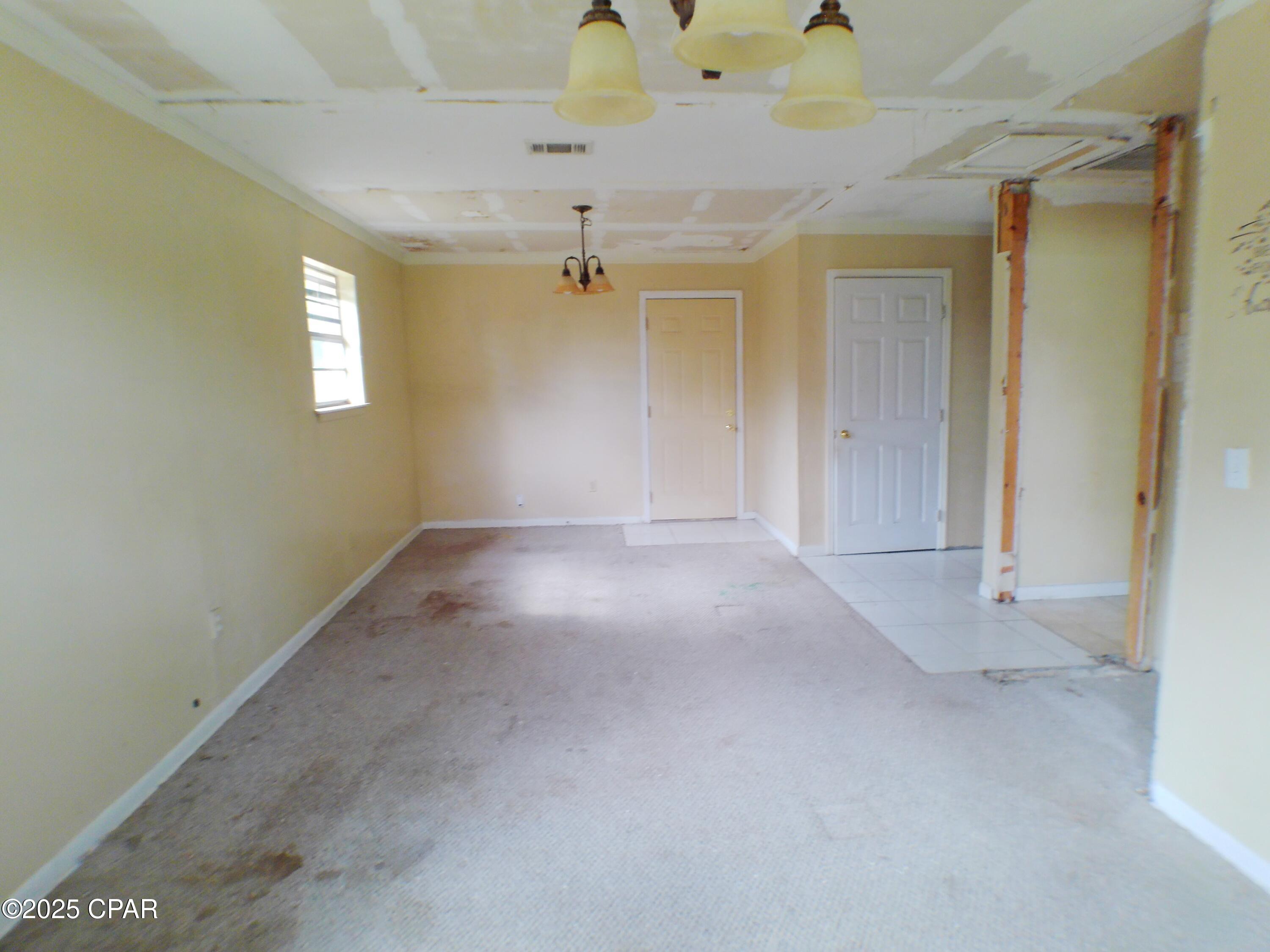 5747 Timberlane Road Bascom, FL 32423 - Photo 12 of 18