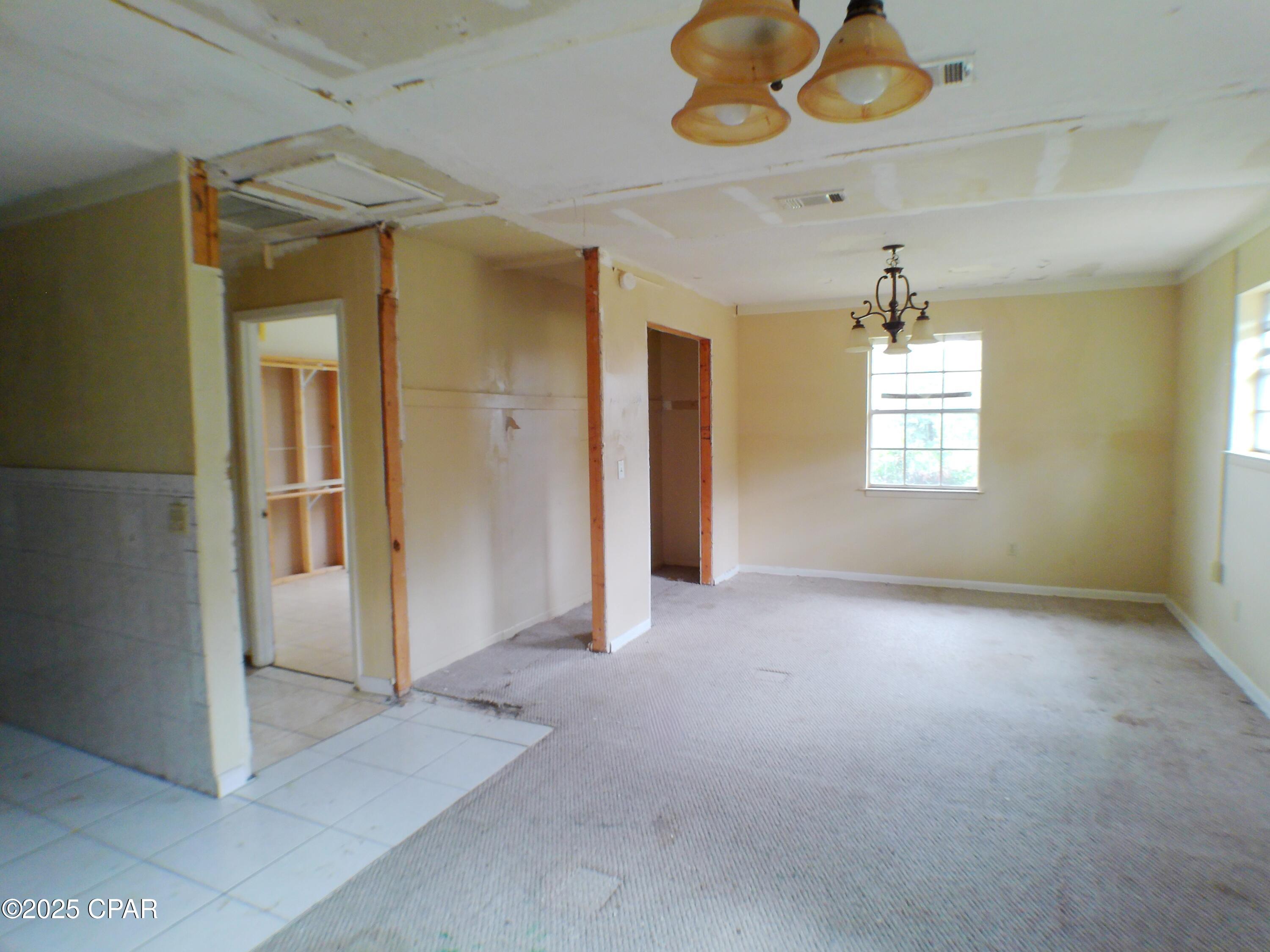 5747 Timberlane Road Bascom, FL 32423 - Photo 13 of 18