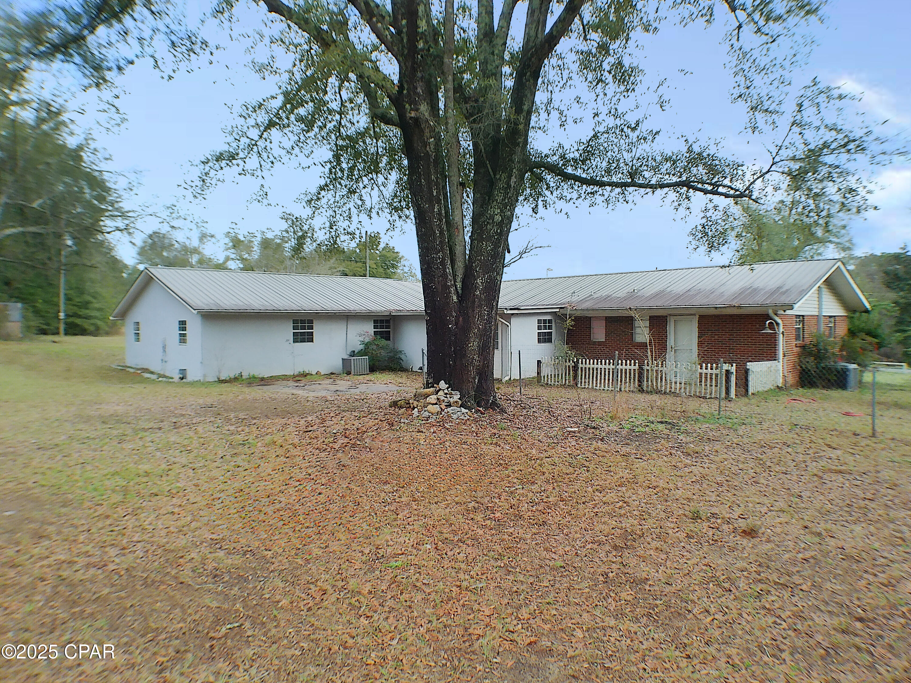 5747 Timberlane Road Bascom, FL 32423 - Photo 3 of 18