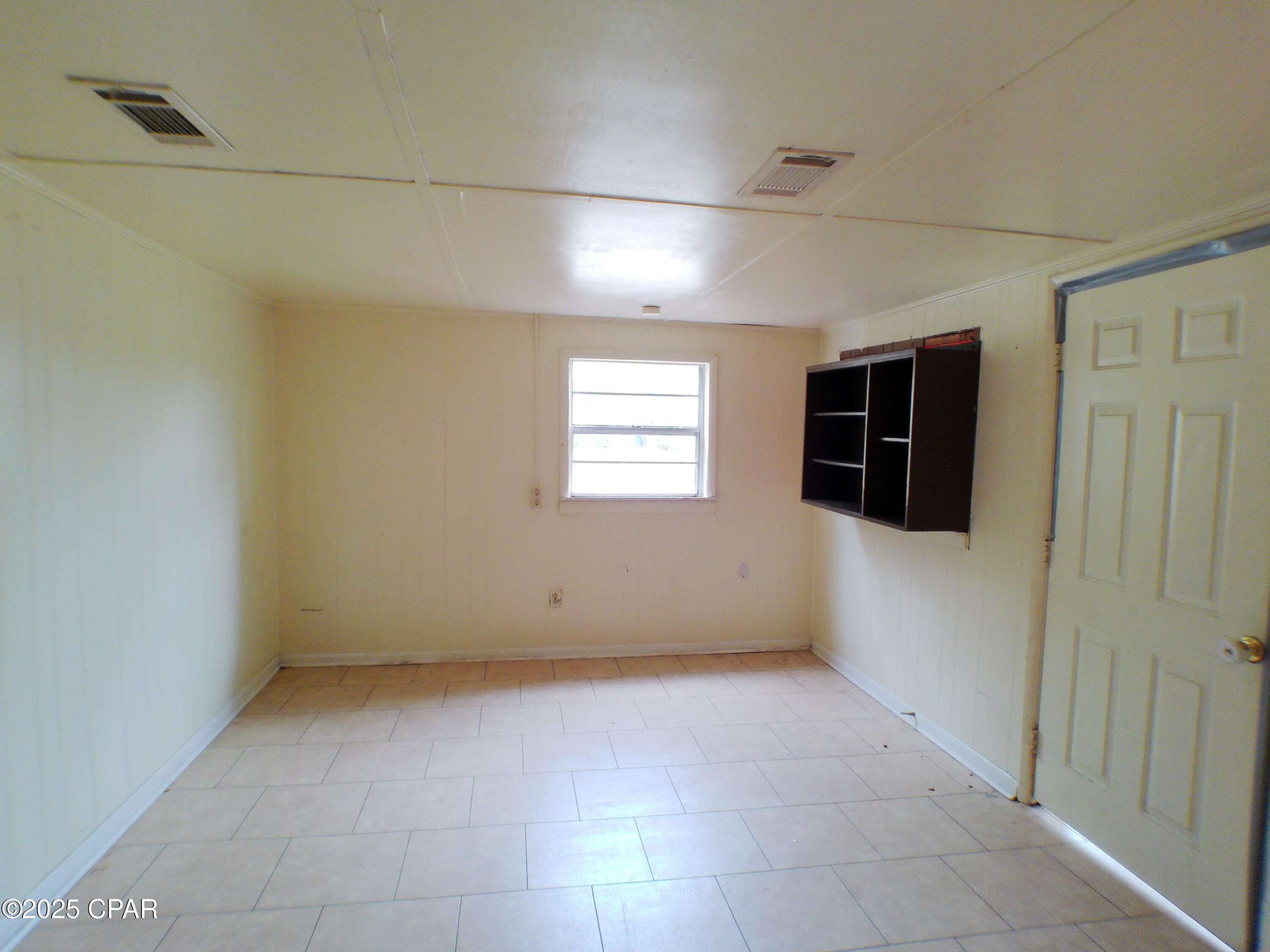 5747 Timberlane Road Bascom, FL 32423 - Photo 6 of 18