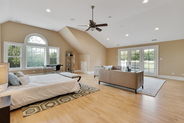 435 Lee Road Northbrook, IL 60062 - Photo 17 of 34