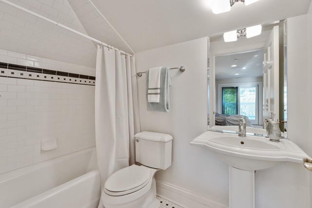 435 Lee Road Northbrook, IL 60062 - Photo 27 of 34