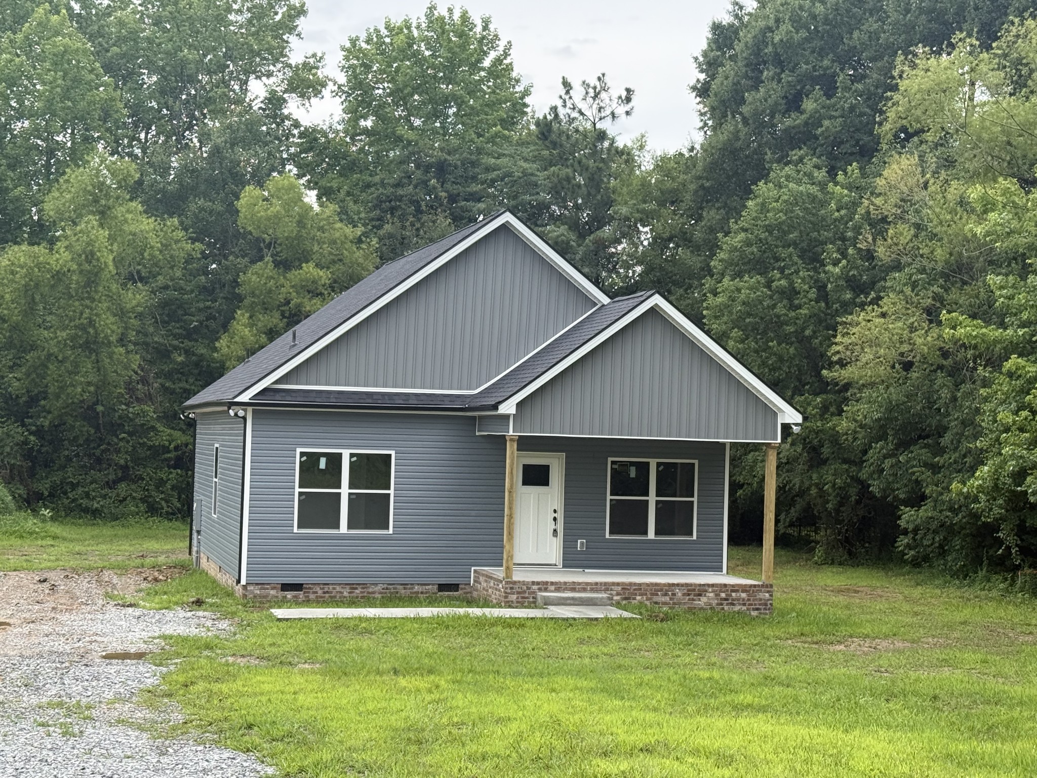 422 Shady Hill Road Dickson, TN 37055 - Photo 2 of 15