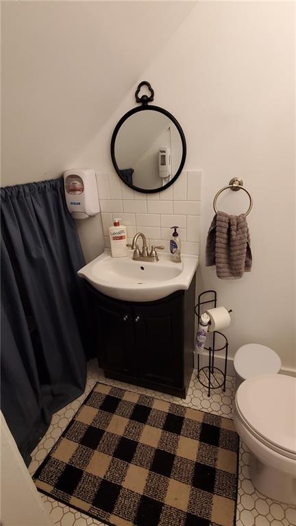 3914-3918 Ruckle Street Indianapolis, IN 46205 - Photo 11 of 60 Gallery Image 11