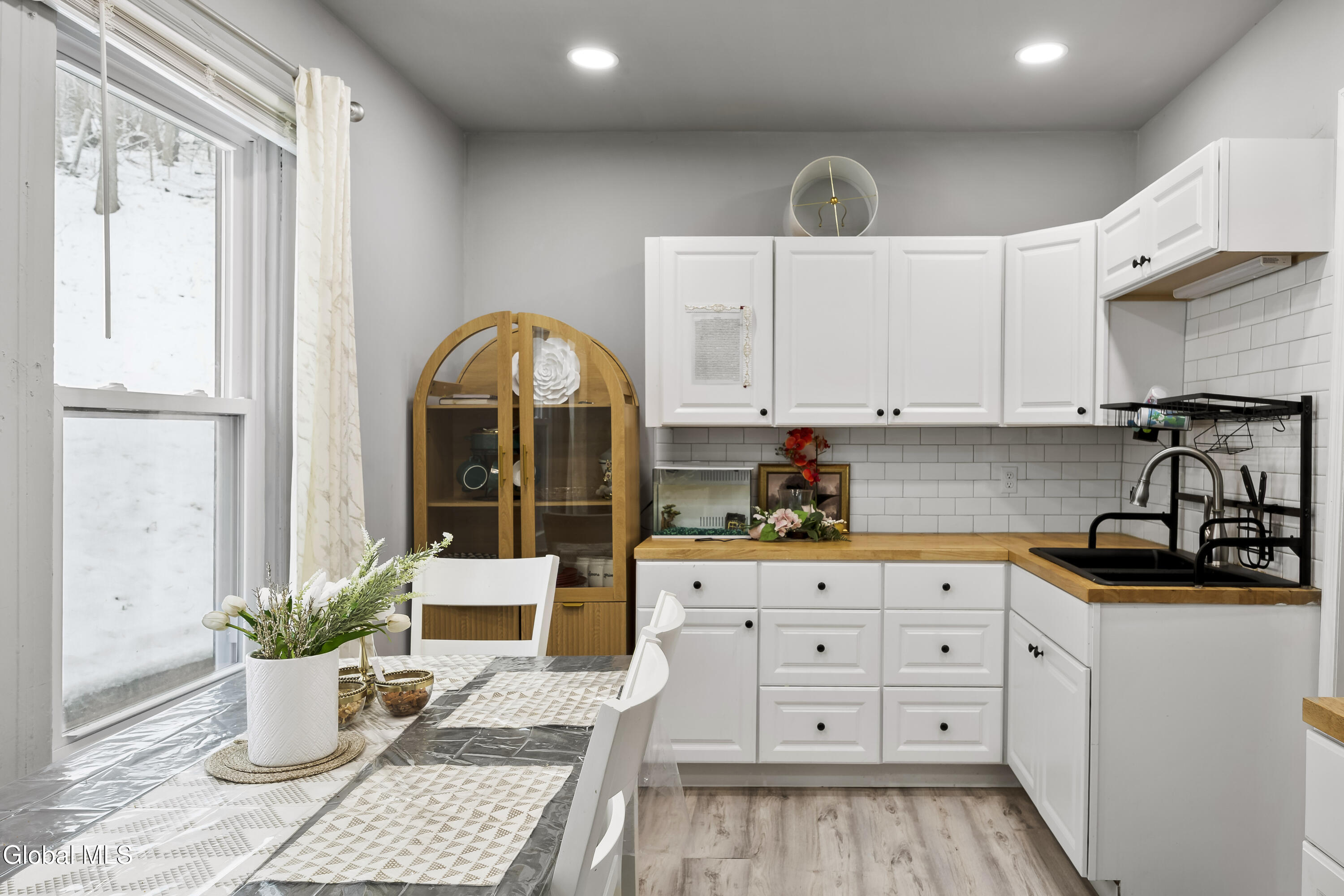 104 John Street Rensselaer, NY 12144 - Photo 15 of 32 14