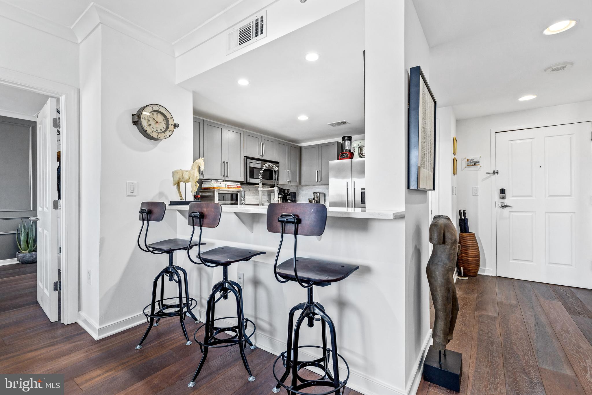 777 7th Street Northwest, Unit 1024 Washington, DC 20001 - Photo 12 of 38