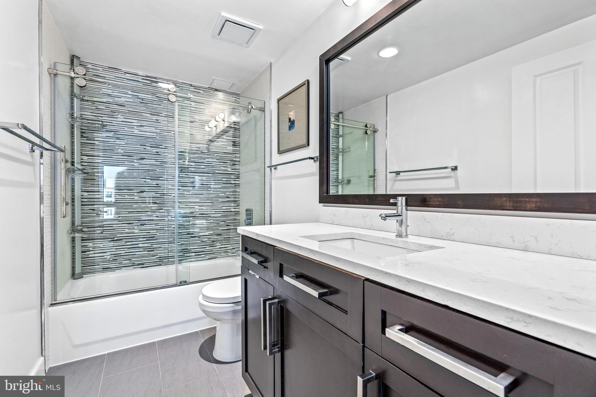 777 7th Street Northwest, Unit 1024 Washington, DC 20001 - Photo 18 of 38