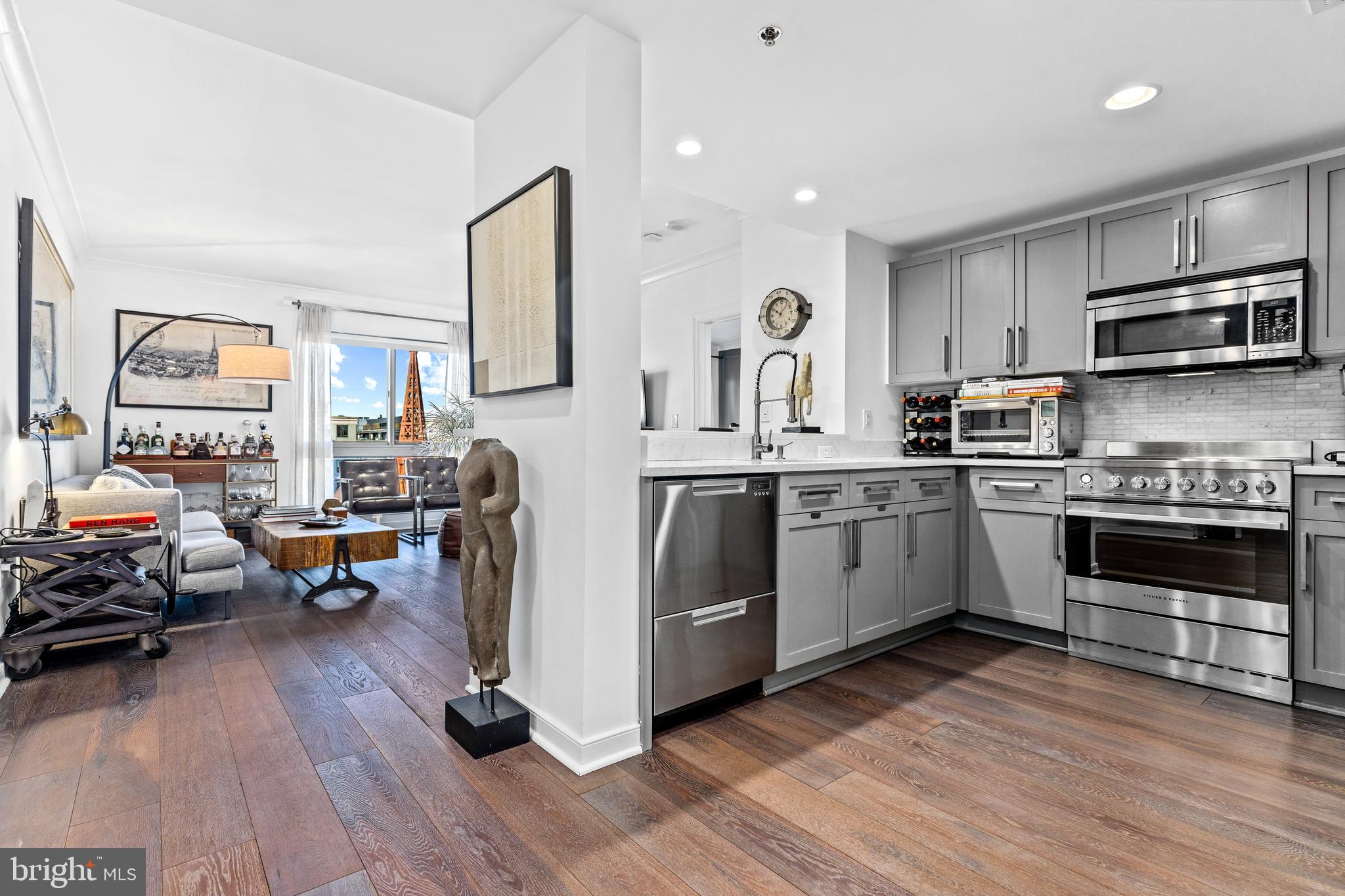 777 7th Street Northwest, Unit 1024 Washington, DC 20001 - Photo 7 of 38