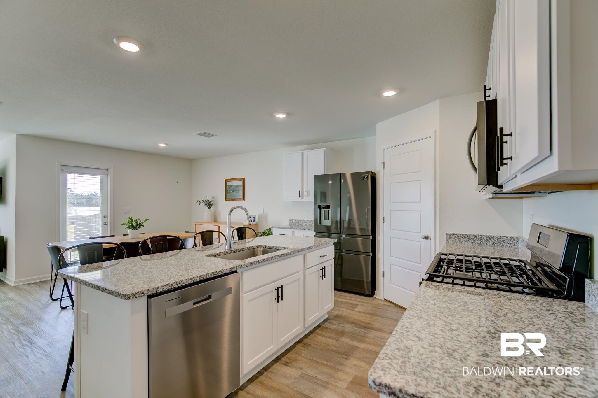 31458 Lyon Road Daphne, AL 36527 - Photo 14 of 50 Kitchen