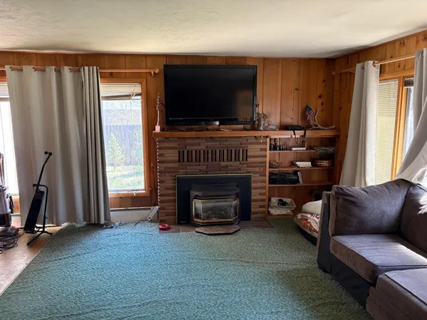 $243,500 | 37061 Park Avenue, Burney, CA 96013