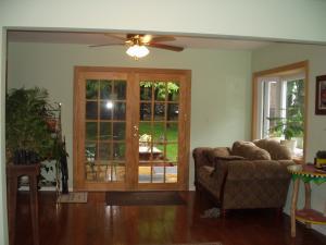24 Dyson Road Swiftwater, PA 18370 - Photo 9 of 13 Sitting Room