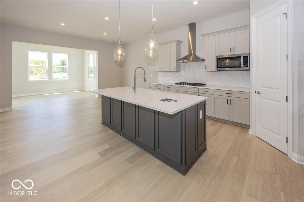 5589 Gaston Road Avon, IN 46123 - Photo 4 of 31