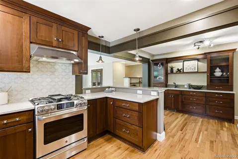 $865,000 | 2335 Balsam Street, Lakewood, CO 80214
