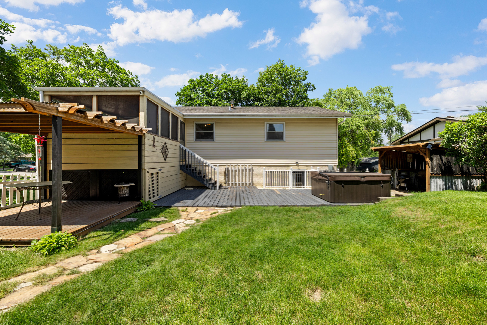 745 Sunbury Road South Elgin, IL 60177 - Photo 35 of 41